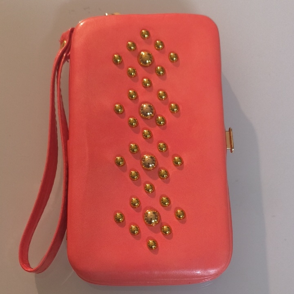 Coral Clutch with Gold Accents 3"X5"